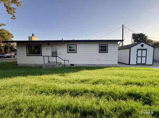 923 13th St S, Nampa, ID 83651