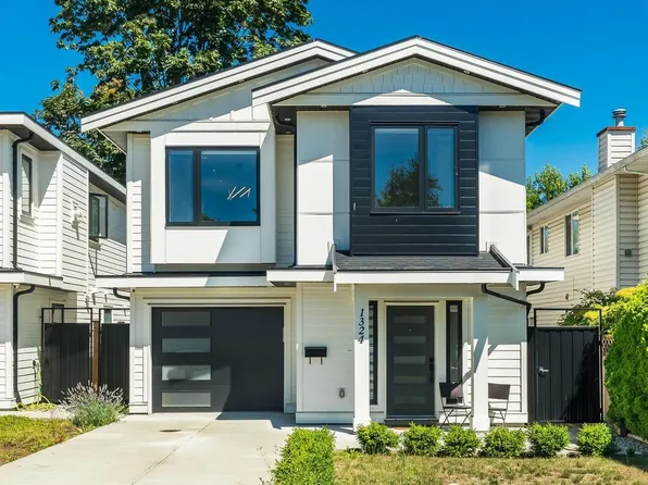 1324 W 15th St, North Vancouver, BC V7P 1N2