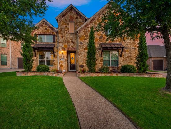 2826 Waverley Dr, Trophy Club, TX 76262