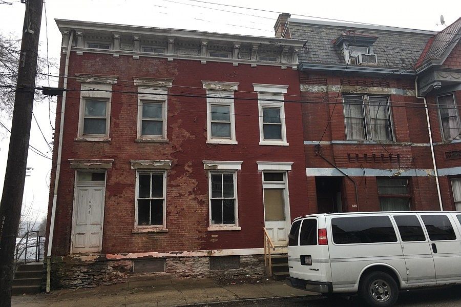 1st image of 631 Delhi Ave