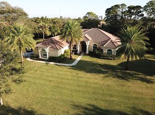 4230 Square Lake Dr, Palm Beach Gardens, FL 33418