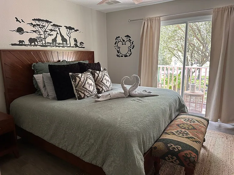 8404 Crystal Cove Loop — Photo 22