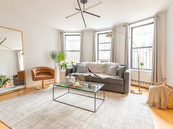 209 West 121st Street image 1 of 34