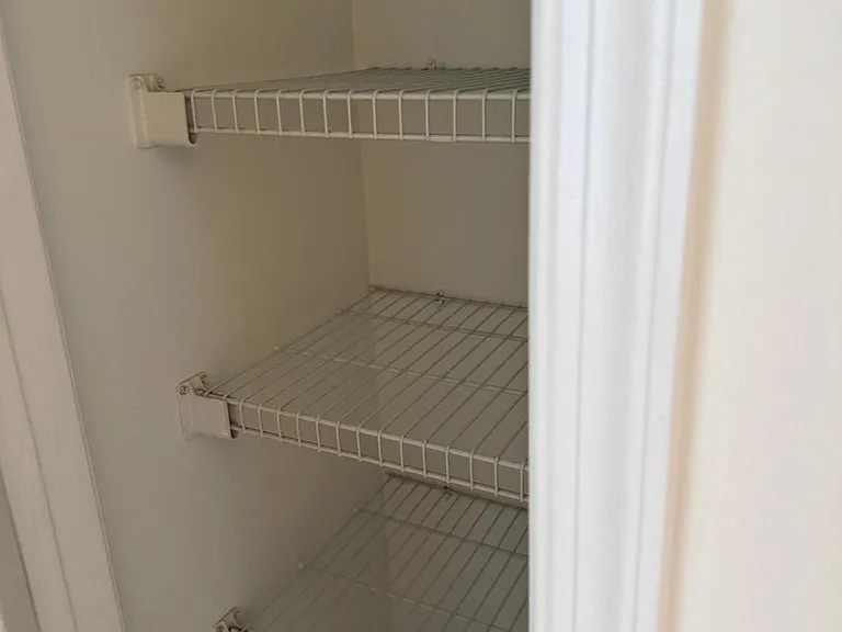 1704 Lake Shore Crest Dr #32 — Photo 18