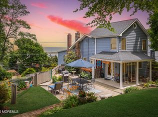 1 Lighthouse Rd, Highlands, NJ 07732