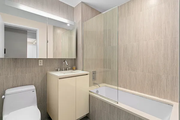 Rented by Douglas Elliman | media 21