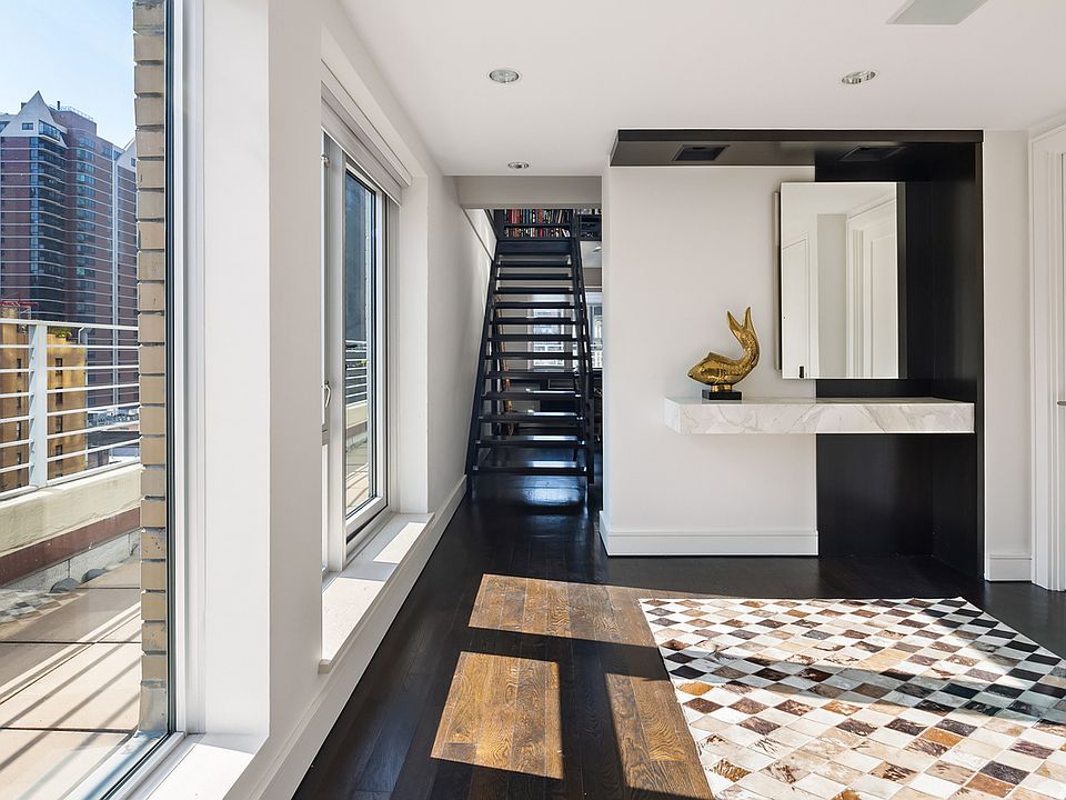1st image of 211 E 51st St APT 8B