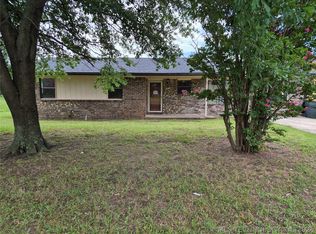 1418 E 1st St, Okmulgee, OK 74447