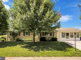 303 Sunset Dr, New Cumberland, PA 17070