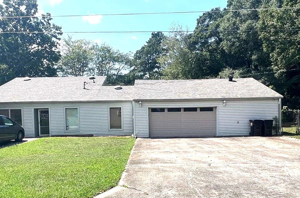 1st image of 4655 N View Rd NW