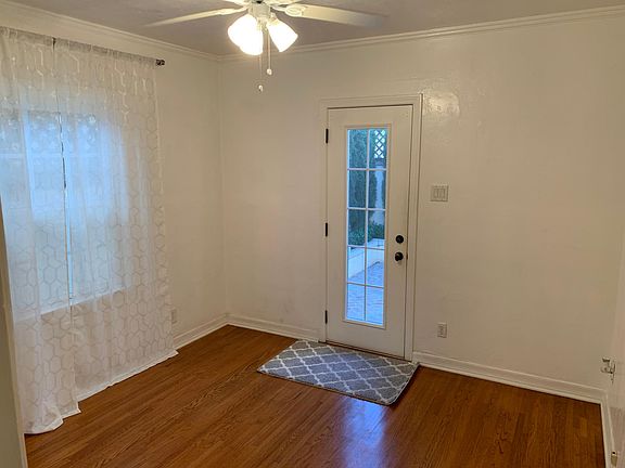 5th image of 121 Claremont Ave