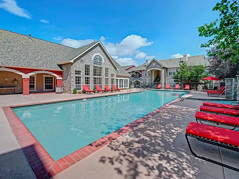 Camelback Pointe — Photo 15