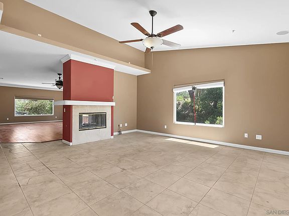 3rd image of 25151 Hereford Dr