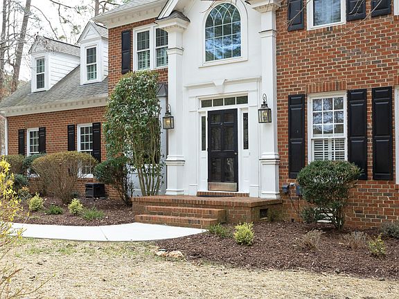 2nd image of 10728 Winding Wood Trl