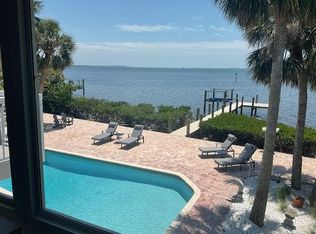 3908 Bayside Dr, Bradenton, FL 34210