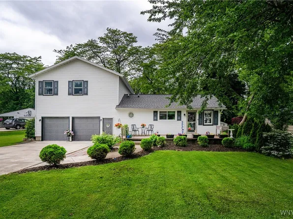 5176 Orchard Ave, Hamburg, NY 14075