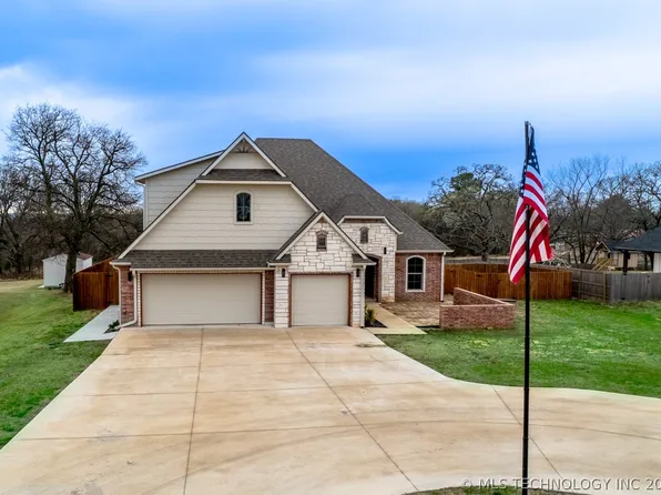 1305 S Monte Vis, Ada, OK 74820
