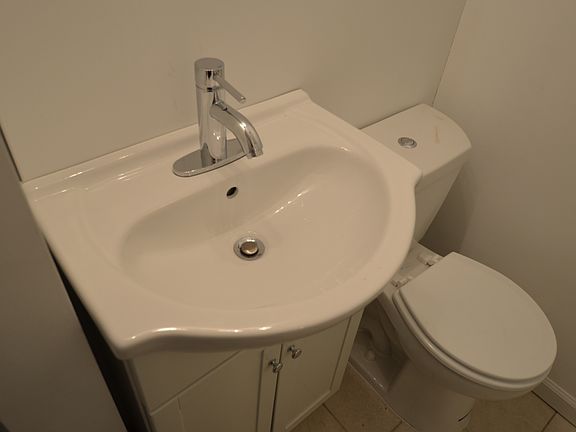 5th image of 17503 Madison Ave APT 6A