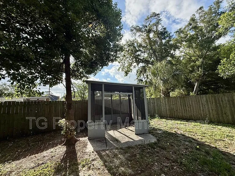 4721 E Castlewood Dr — Photo 17