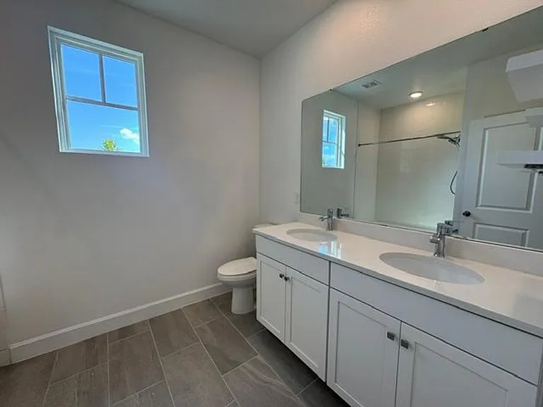 7573 Estuary Lake Loop — Photo 36