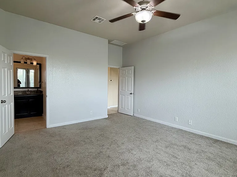 646 Ridge Lawn Dr — Photo 45