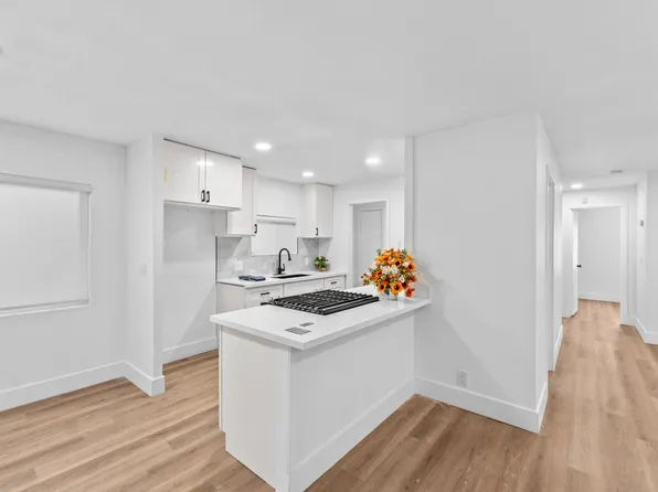 415 N Akers Street #117, Visalia, CA 93291