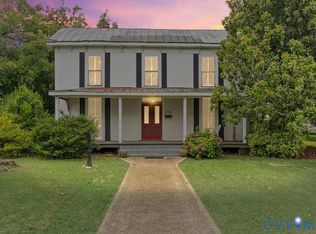 304 W Sycamore St, Chase City, VA 23924