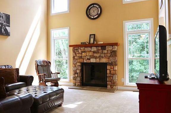 2nd image of 411 Forest Lake Ct