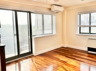 43-18 Dahlia Ave #8A, Flushing, NY 11355