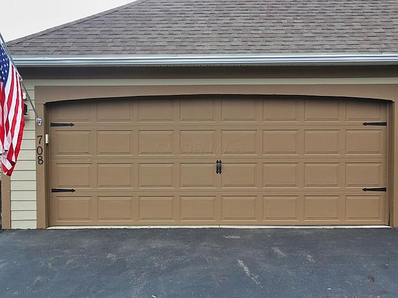 4th image of 708 Knolls Dr