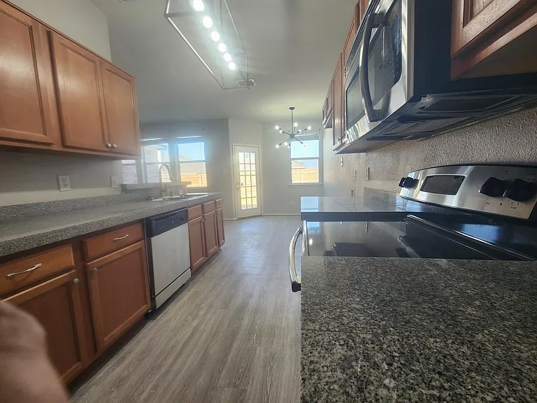 6429 Waterhill Ln — Photo 19