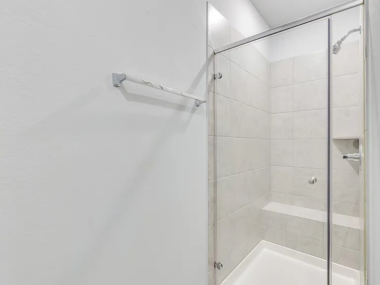 6601 Avila Way — Photo 31