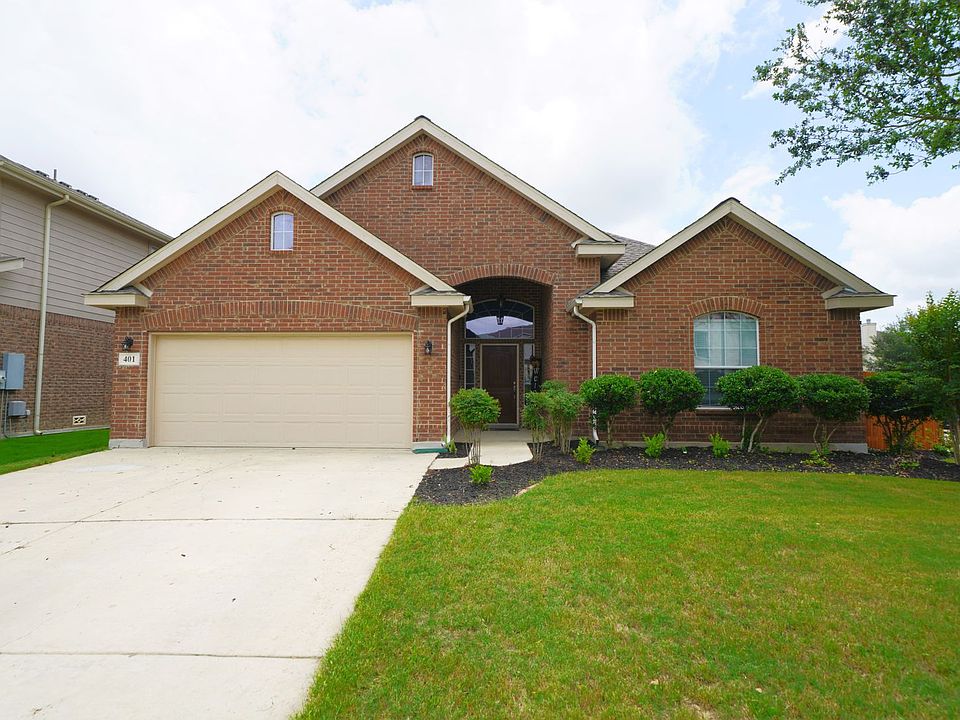 1st image of 401 Sorenstam Way