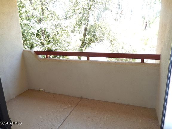4th image of 750 E NORTHERN Avenue #2053