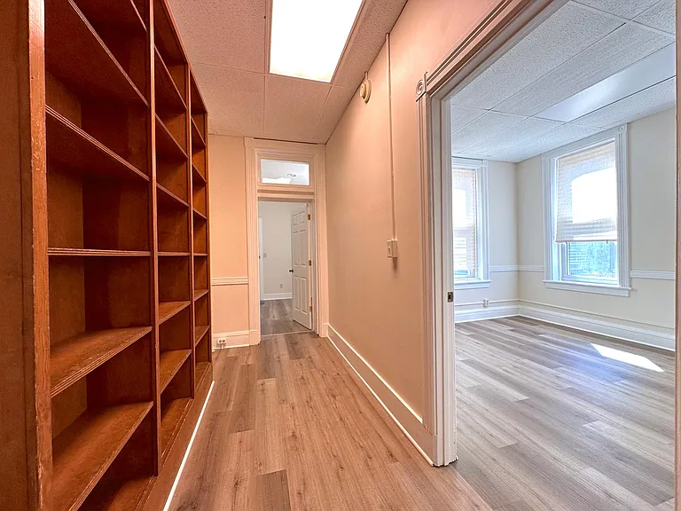 152 Grand St #1 — Photo 8