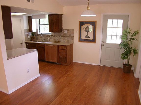 4th image of 2200 San Juan Dr
