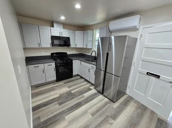 24 W Dunlop St W #2222, San Diego, CA 92111