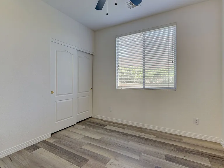 8437 Willowleaf Ct — Photo 29