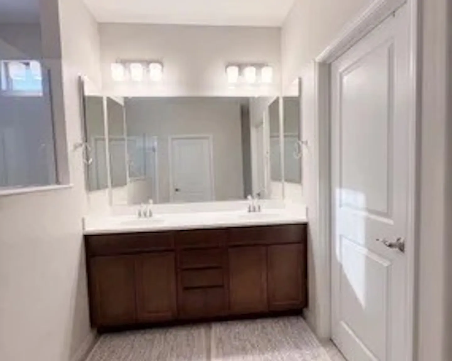 2 bed, 1610 sqft, $2,750 — Photo 3