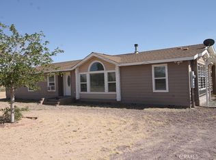 45315 Twin Lakes Dr, Newberry Springs, CA 92365
