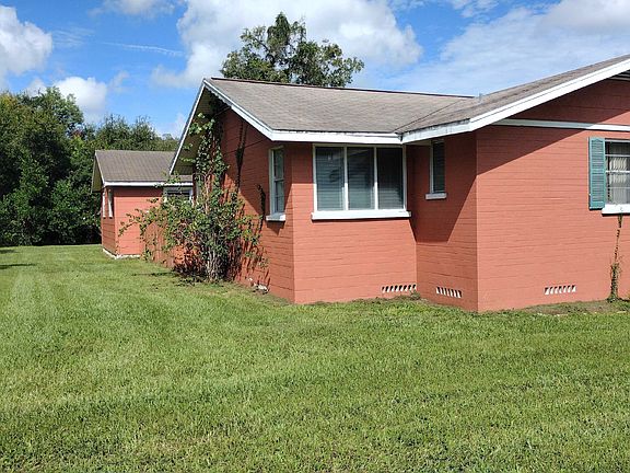 3rd image of 2815 Cleveland Heights Blvd