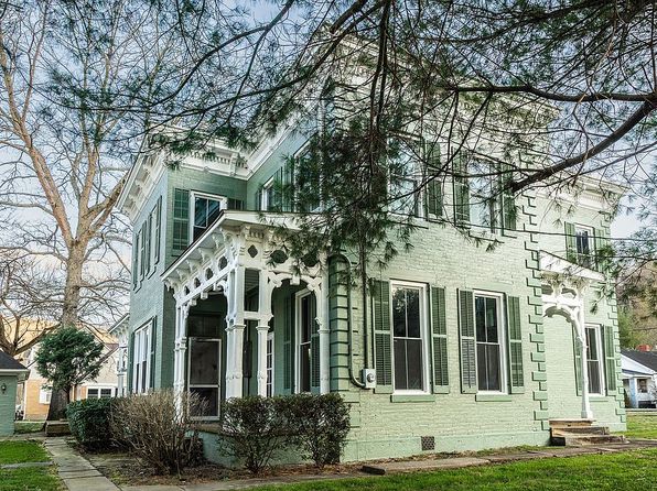 535 Front St, Vanceburg, KY 41179
