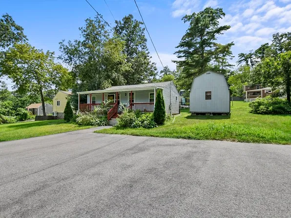 5 Wildwood Rd, Lakeville, MA 02347