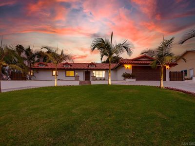 704 Matagual Dr, Vista, CA, 92081