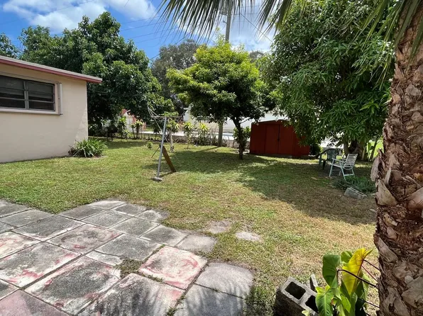 750 NW 168 Drive, Miami, FL 33169