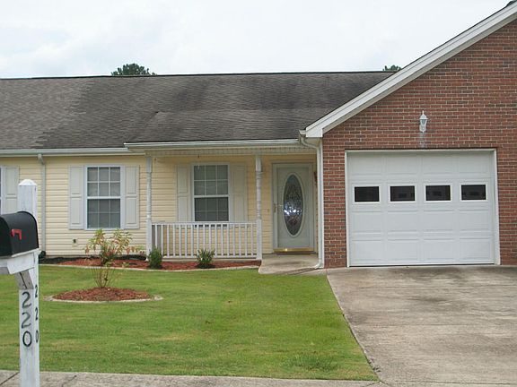 3rd image of 220 Flagstone Dr