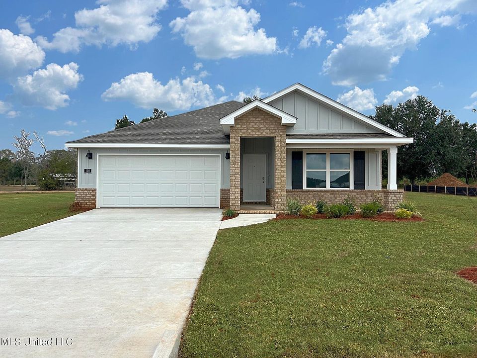 1st image of 120 Dewberry Dr