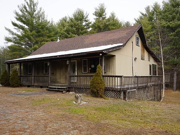 2nd image of 41 Lausanne Ln