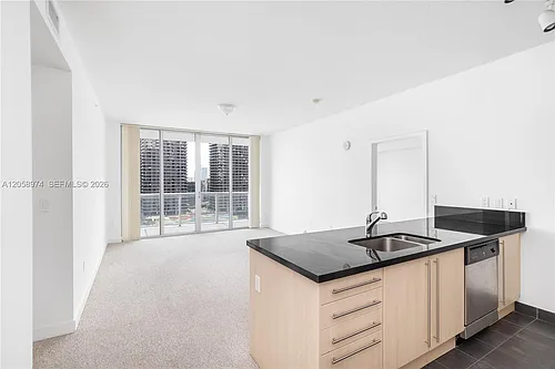 1111 SW 1st Ave #2423 Photo 1