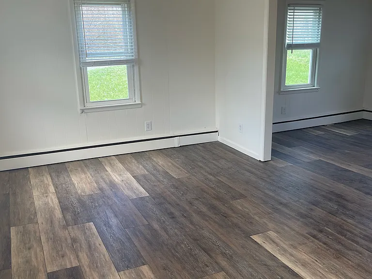 630 Elmira Rd — Photo 5